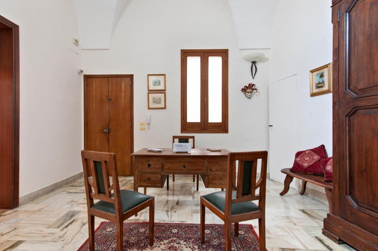 Dimora Corte Lubelli Lecce Exterior foto