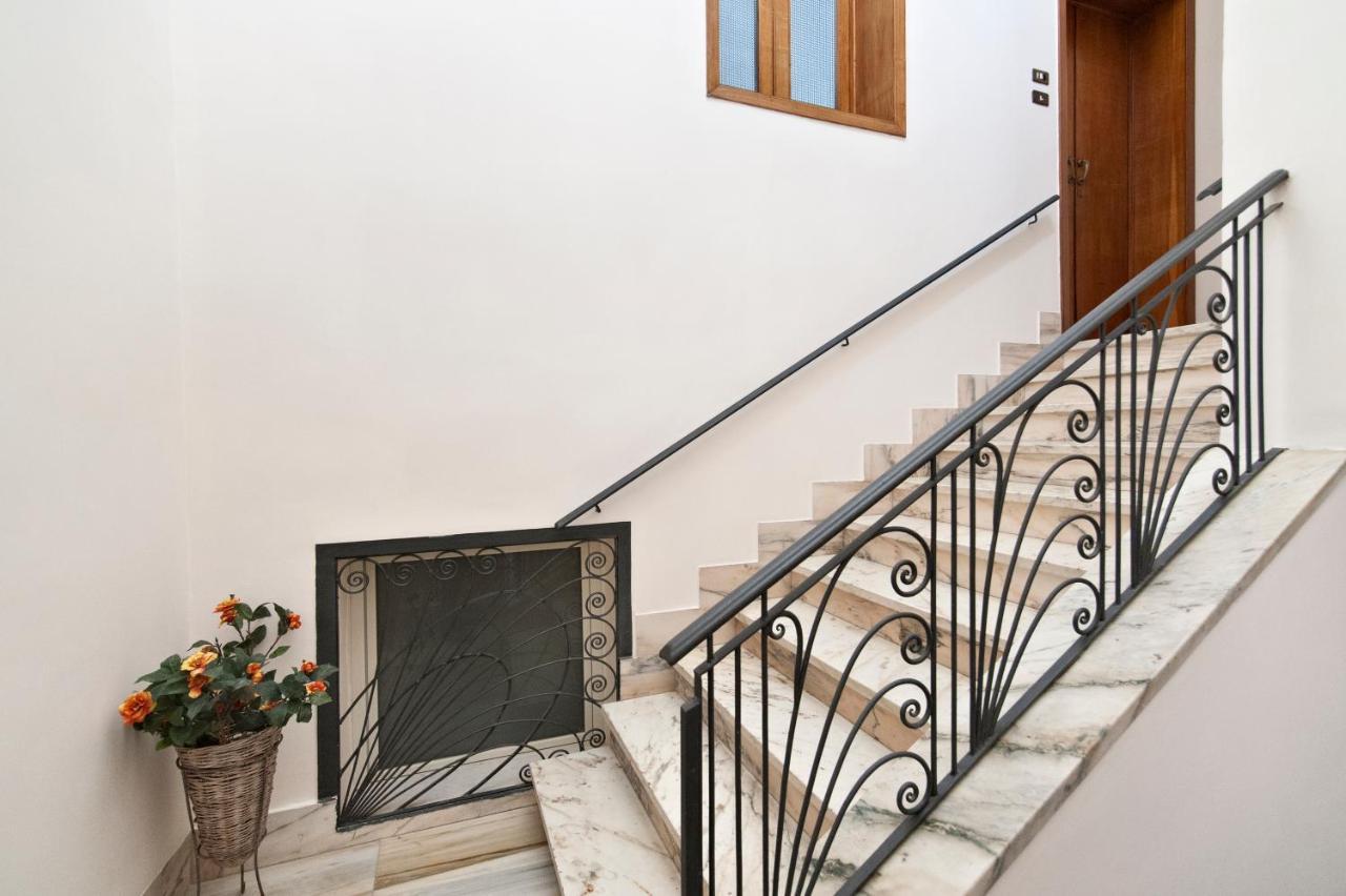 Dimora Corte Lubelli Lecce Exterior foto