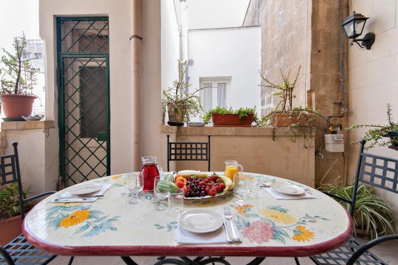 Dimora Corte Lubelli Lecce Exterior foto